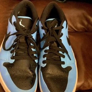 Nike Air Jordan 10 excellent condition tennis shoes